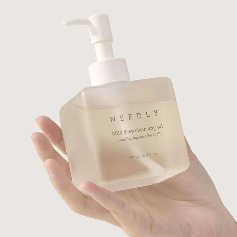 Aceite Limpiador Suave y Profundo 240ml de Needly, elimina eficazmente impurezas y maquillaje sin irritar la piel