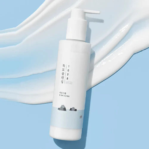 Removedor de Maquillaje 1025 Dokdo Cleansing Milk 200ml de Round Lab, desmaquilla e hidrata la piel